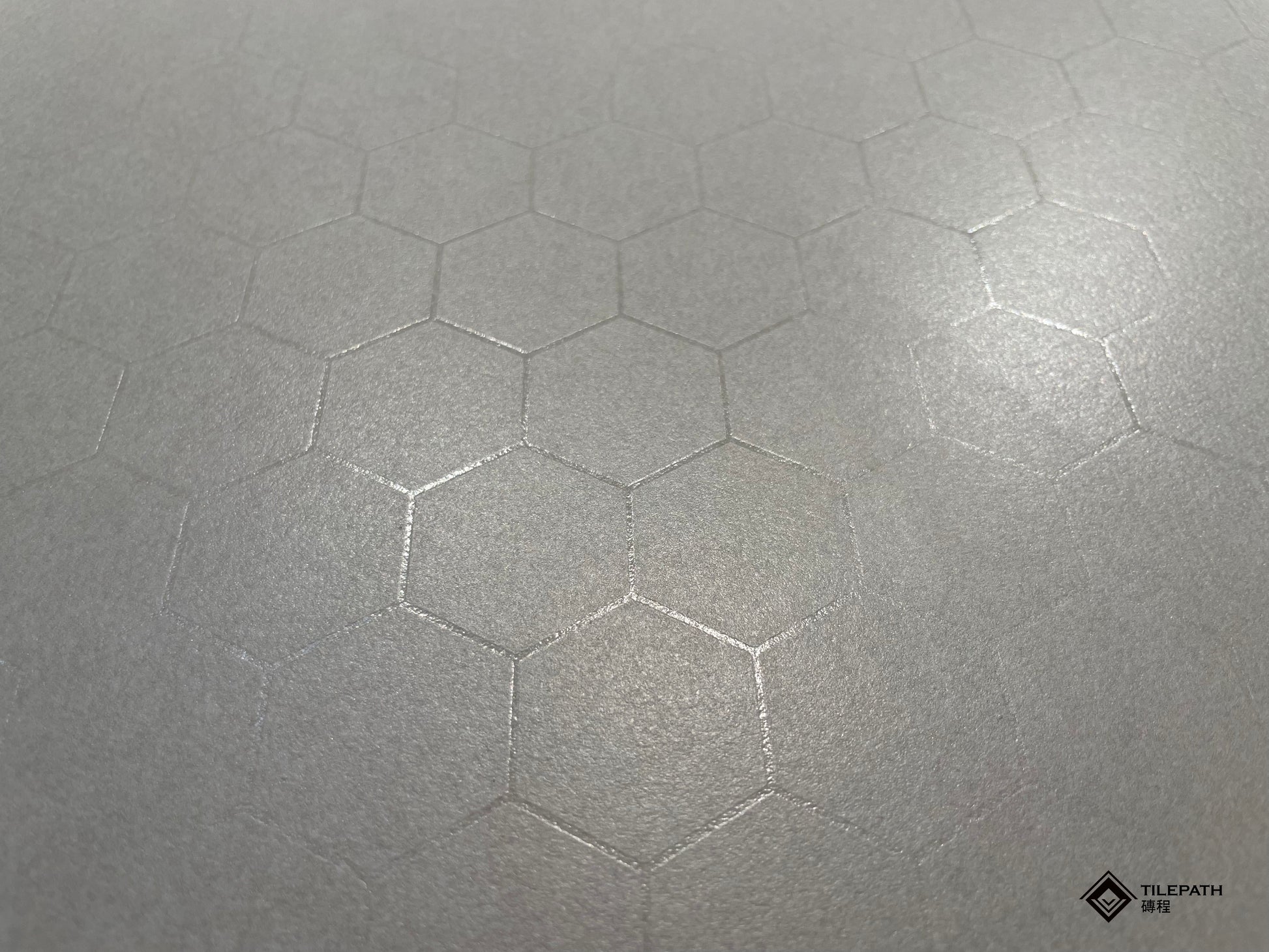 流光白霧影漸變磚 樣板