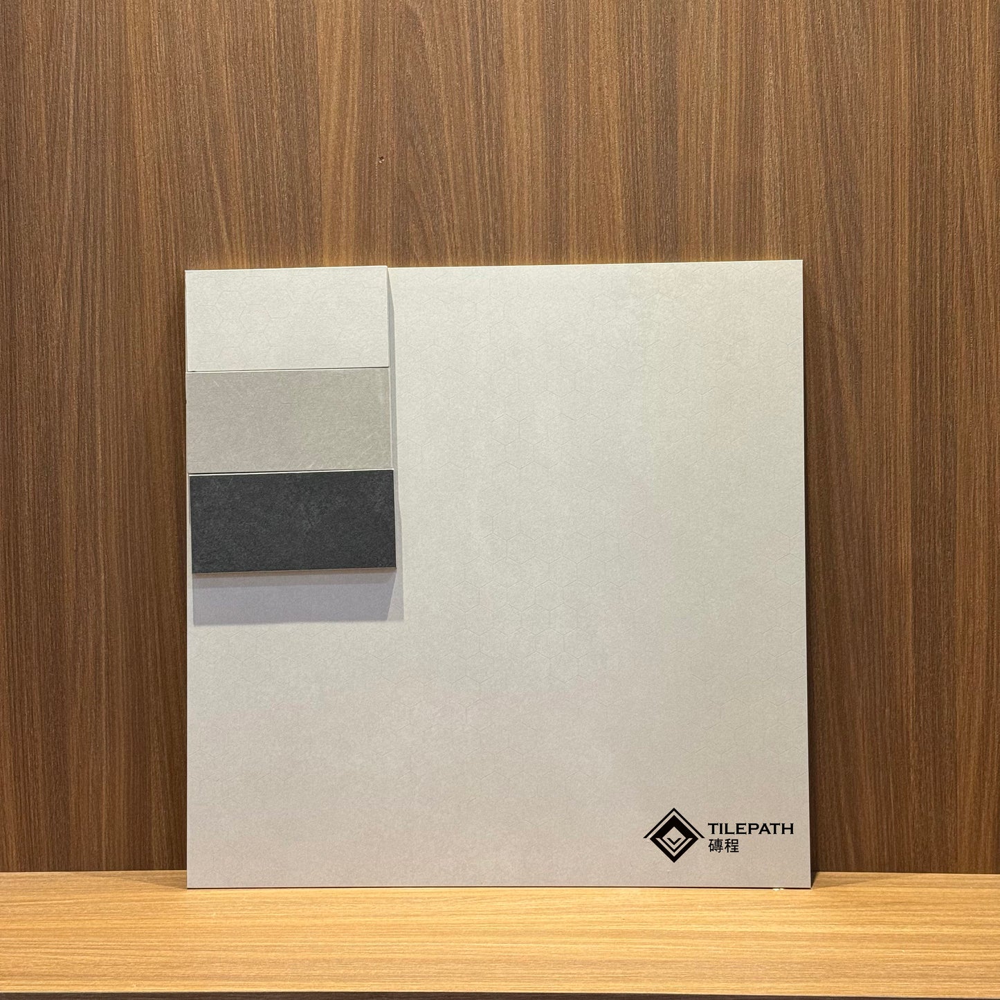 流光白霧影漸變磚 樣板