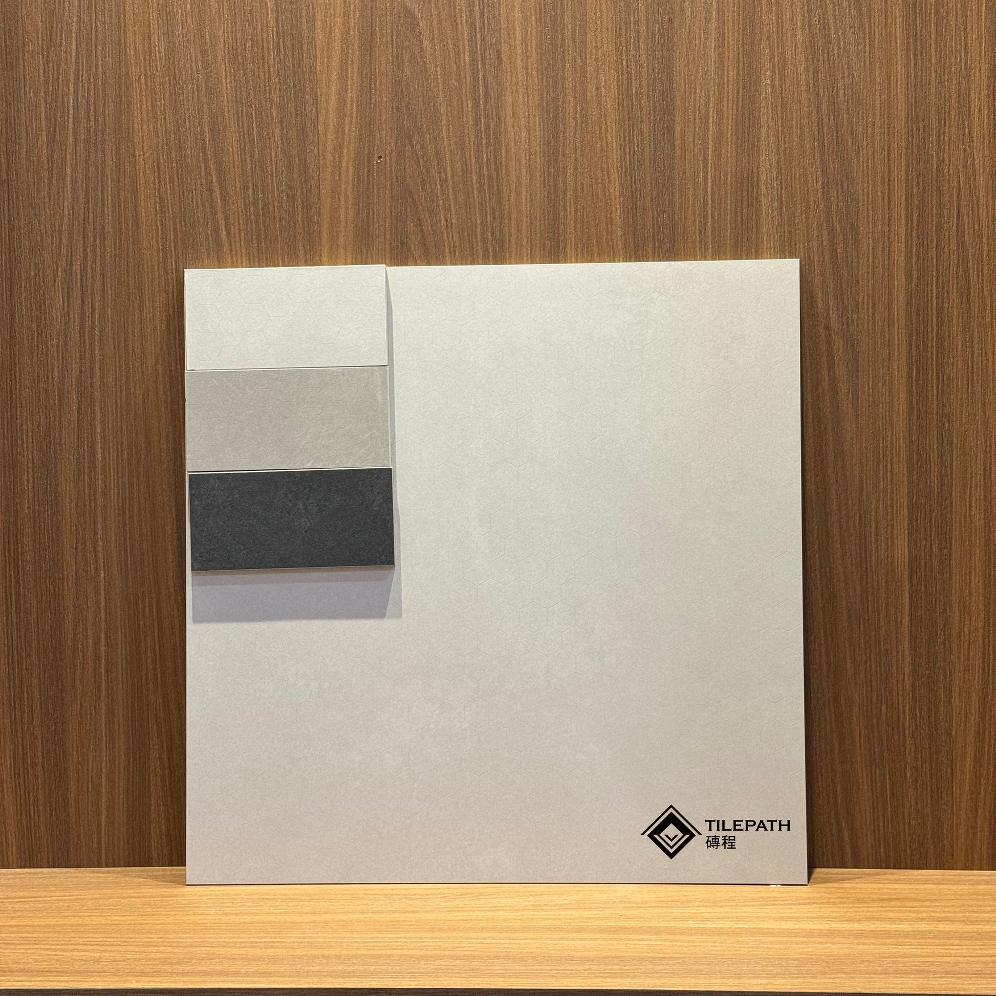 流光白霧影漸變磚 樣板