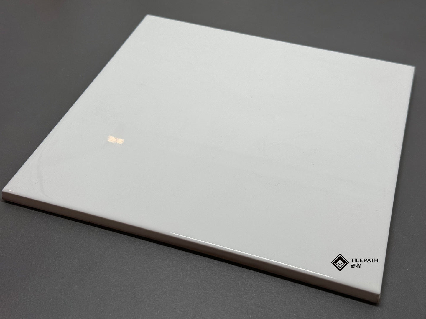 常規直邊系列白色A (亮光面) 樣板