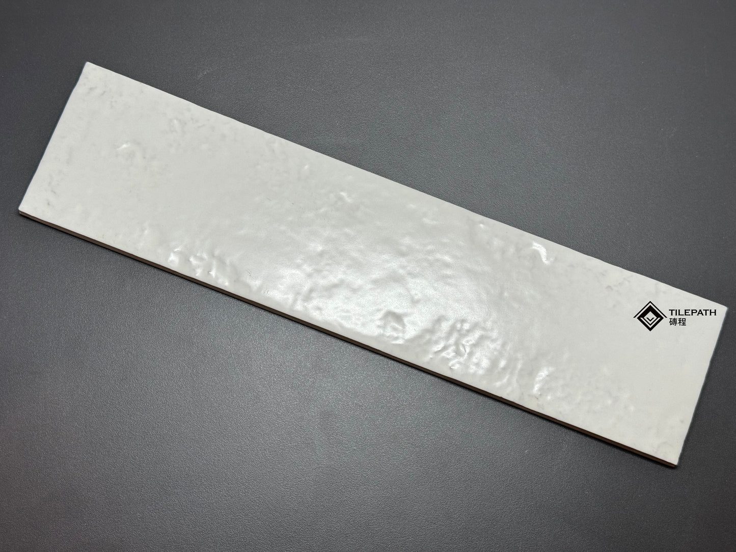 常規直邊系列白色磚 (亮光面) 樣板