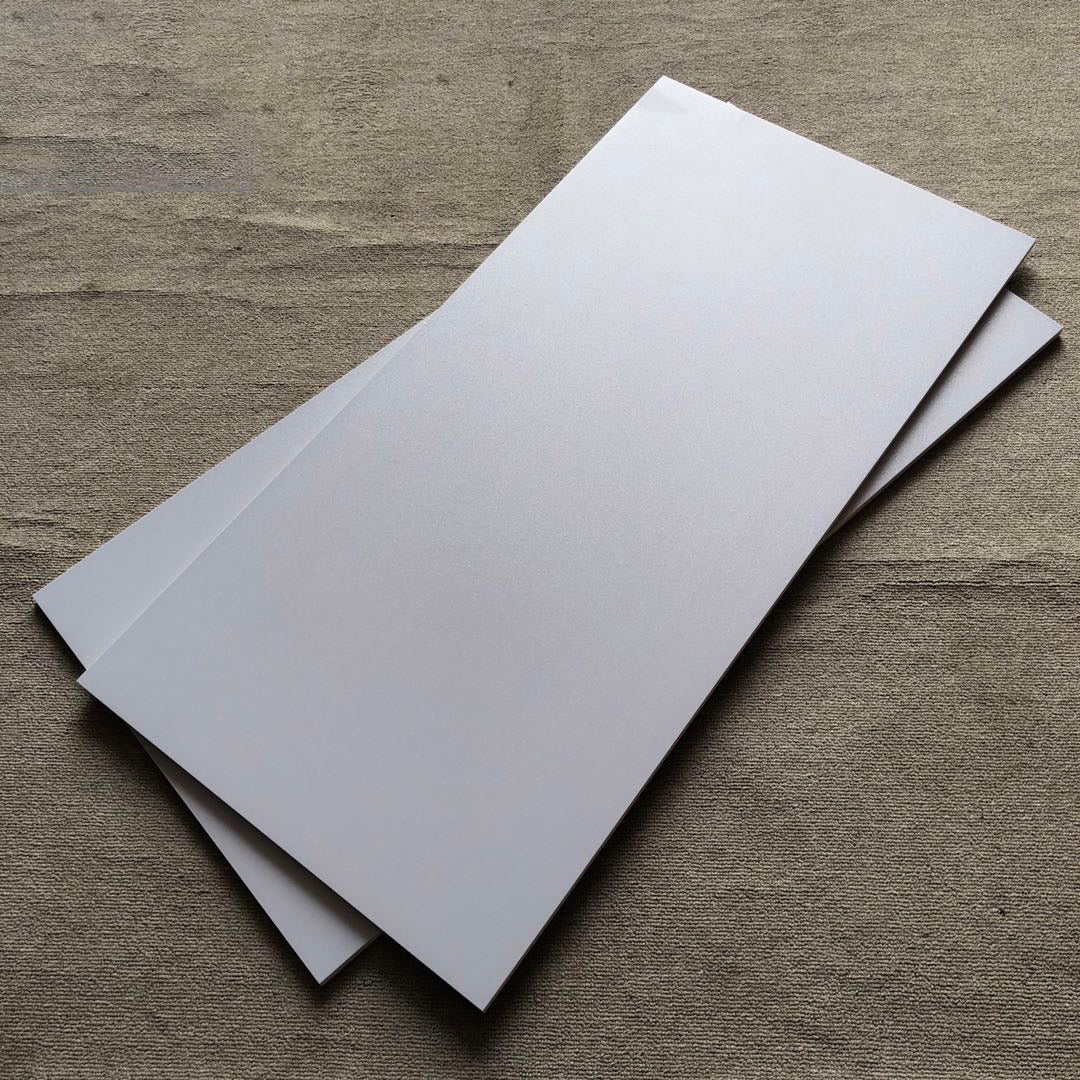 淺藍灰色磚 ;樣板