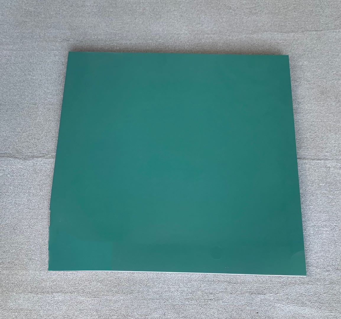 亮光綠野色磚 ;樣板